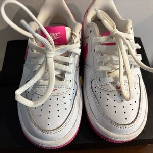 Nike Kids White and Pink Sneakers